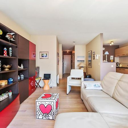 Bright Apartment With 2 Terraces In เดอปาน ภายนอก รูปภาพ